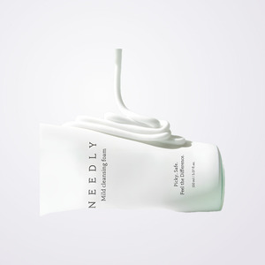 Espuma Limpiadora Suave con Aceite de Oliva NEEDLY 150ml, Limpieza Profunda para Mujeres, Todo Tipo de Piel, Espuma Facial - Product Image 2