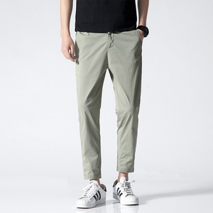 Pantalon Capri décontracté d'été pour homme, taille élastique, léger, en coton, coupe mi-taille - Product Image 4