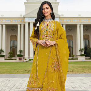Salwar Kameez semi-cousu en coton pour femme avec broderie viscose et travail multi-fils, design moderne pour mariage, Diwali, soirée, bal de promo - Product Image 1