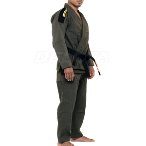 Kimono de BJJ pour homme, vert olive, coupe classique, vêtements d'arts martiaux avec col et épaulettes renforcés - Product Image 3