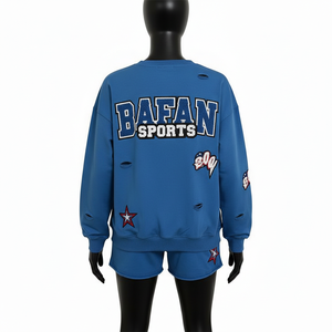 Conjunto de Camiseta y Pantalones Cortos de Algodón Suave de Alta Calidad para Mujer, con Apliques Azules y Logotipo Bordado, 100% Algodón - Product Image 2