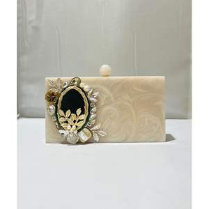 Pochette de soirée en résine pour femme, accessoire de mode avec cristaux pour les fêtes - Product Image 6