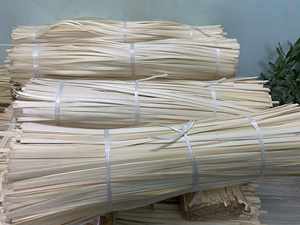 Tiras de bambú Material de bambú refinado para manualidades interiores del hogar y diseño artístico del proveedor de Vietnam Tiras de bambú pulido - Product Image 6