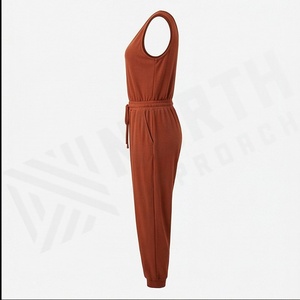 Ensemble 2 pièces d'été pour femme : short et combinaison sans manches en Spandex/Nylon pour le yoga et le fitness - Product Image 3