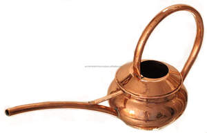 Arrosoir en cuivre parfait pour un accessoire de jardin élégant et un approvisionnement en gros idéal pour le soin et la décoration des plantes en plein air - Product Image 2