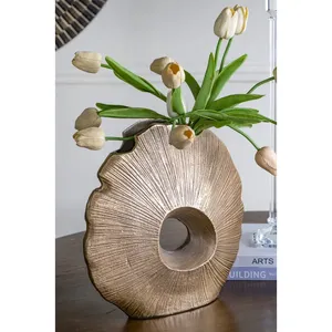 Vase à fleurs décoratif en métal haut de gamme, grand vase à fleurs sur pied pour hôtel, décoration d'intérieur haut de gamme - Product Image 5