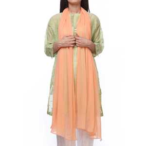 Peach Chiffon Dupatta PS2702 Teint uni pour des robes de cocktail élégantes - Product Image 1