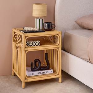 Mesita de Noche de Ratán Atemporal, Gabinete Lateral Premium para Dormitorio con Diseño de Cajón Decorativo de Ratán Tejido a Mano - Product Image 1