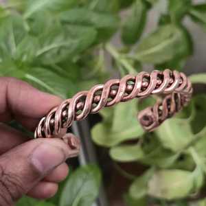 Bracelet magnétique en cuivre tressé fait main, ajustable, pour hommes et femmes, bracelets en fil torsadé ajustables - Product Image 5