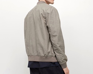 Blousons Bomber Homme Résistants à l'Eau – Prix Bas, Faible MOQ, Approvisionnement Direct Usine – Blousons Bomber en Nylon Respirant à Fermeture Éclair pour Sport et Fitness - Product Image 2