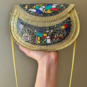 Women's Antique <b>Silver</b> Finish Evening Bag Elegant Crystal Fashion Accessories - Product Image 6