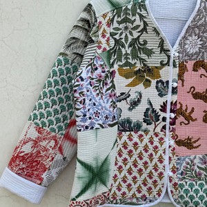 Veste matelassée en coton personnalisée pour femme, motif floral patchwork, manches longues, col en V, fermeture boutonnée, vêtement d'extérieur printemps - Product Image 2
