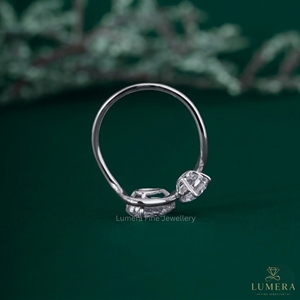 Modern Pear Cut and Round Cut IGI Certified Moissanite <b>Open</b> <b>Ring</b> Luxury Bypass Wedding <b>Ring</b> - Product Image 6