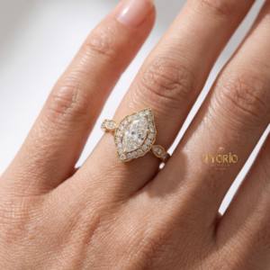 Magnifique bague de fiançailles en diamant de forme marquise cultivé en laboratoire, finition vintage Milgrain, or 14K/18K, cadeau de mariage ou de fête - Product Image 1