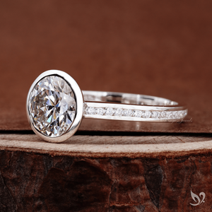 Bold 2.00ct round cut lab grown diamond engagement <b>ring</b> IGI certified <b>statement</b> bezel set diamond band <b>ring</b> in white gold - Product Image 3