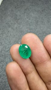 Émeraude naturelle de Zambie de 3,42 carats, taille ovale, pierre précieuse verte de qualité supérieure pour bijoux fins, bague, pendentif, vente en gros - Product Image 4
