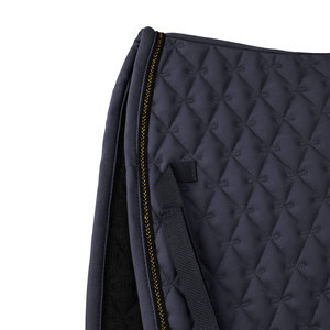 Nouveauté : tapis de selle durables de style anglais, imperméables et spécifiques aux chevaux de course, fabriqués au Pakistan - Product Image 1