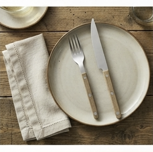 Ensemble de couverts en acier inoxydable moderne, finition mate, manches en bois, cuillères, fourchettes, couteau à beurre - Articles de cuisine pour la maison, cadeau de mariage - Product Image 6