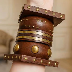 Bracelet en bois Pentagramme Rétro, design large et exagéré avec rivets, fait main, moderne, étanche, accessoire unisexe - Product Image 6