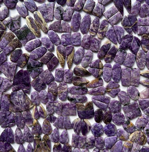 Par de piedras preciosas pulidas de tamaño libre de cabujón suelto de Charoite Natural de alta calidad para la fabricación de joyas - Product Image 3