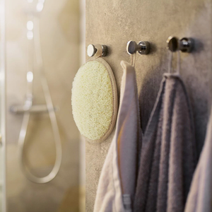 Organic Loofah Bath Sponge Crafted from Natural Plant Fiber with Breathable Mesh Structure and Hanging Strap Sustainable - Product Image 4