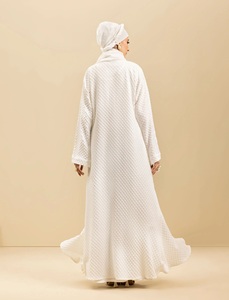 Ensemble Abaya pour femmes musulmanes, en fibre de polyester, avec voile blanc en tissu fantaisie, manches longues, devant ouvert, longueur au sol, coupe droite, style saoudien modeste - Product Image 2