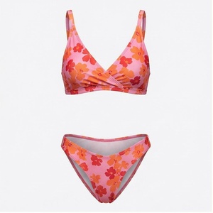 Ensemble de bikini imprimé floral pour femme, décolleté plongeant torsadé sur le devant, en Spandex et Polyester, maillot de bain deux pièces, coupe classique, bas string - Product Image 1