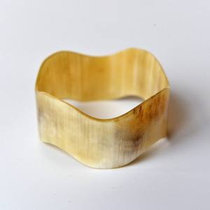 Most and Hot Sell Buffalo Horn <b>Bracelet</b> Used to create versatile and natural looking statement pieces and <b>stacked</b> bangles. - Product Image 4