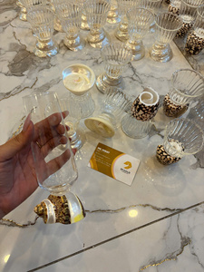 Gobelet à cocktail décoratif artisanal en verre mosaïque de coquillages de qualité supérieure, fait main, avec base en coquillages naturels, fabricant en gros - Product Image 4