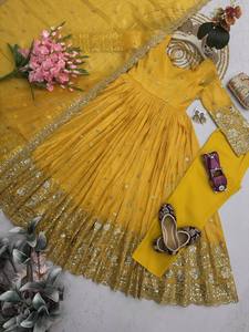 Vestidos Elegantes de la India y Pakistán para Mujer, Precio al por Mayor, Ropa Étnica - Product Image 4
