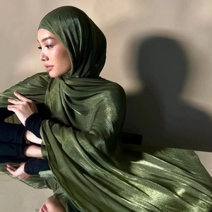 Nuevos Turbantes Suaves y Lisos para Mujer, Pañuelos con Sensación de Seda Brillante, Hijab de Crepé Arrugado, Chal Brillante Liso, Pañuelo Musulmán para Mujer - Product Image 1