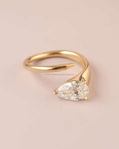 Diamante Cultivado en Laboratorio Marquise de Alta Calidad, Oro Amarillo/Rosa/Blanco de 14/18 Quilates, Certificado IGI, Diseño Elegante para la Vida Diaria, Bodas y Fiestas - Product Image 1