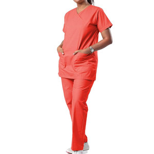 Uniforme de Enfermería Clásico para Mujer, MOQ Bajo, Tejido de Alta Calidad, Ajuste Cómodo, Personalizable para Ropa de Trabajo en el Sector Salud - Product Image 1