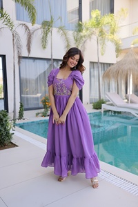 Vestido de fiesta con mangas cortas plisadas y bordado de cuentas de diseñador - Product Image 4