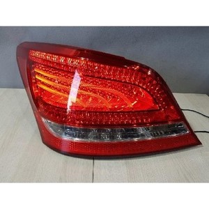 Luz Trasera Izquierda Usada Equus 924013N000 - Product Image 6