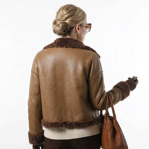 Chaqueta de Cuero PU de Manga Larga Estilo Vintage para Mujer, Abrigo Cálido de Invierno con Decoración de Piel, Cierre de Cremallera, Estilo Casual, Talla XL, a la Moda - Product Image 3