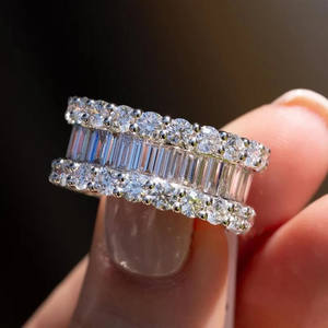 Anillo de Boda Ancho Estilo Hip Hop con Diamantes Moissanite Baguette y Tallados, Regalo de Aniversario para Mujer, Joyería de Plata Esterlina 925 - Product Image 1