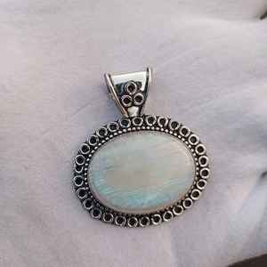 Colgante de piedra lunar natural, plata de ley 925, joyería hecha a mano, regalo para mujer, cumpleaños, diseño único - Product Image 6