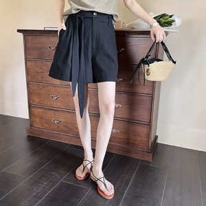 Jupe-short en velours côtelé taille haute de couleur unie pour femme avec ceinture, style minimaliste, coupe classique, fermeture boutonnée - Product Image 5