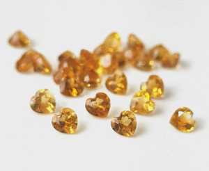 Pierre précieuse naturelle Citrine dorée taille cœur 5MM, qualité supérieure, facettée, pour la fabrication de bijoux, vente en gros - Product Image 1