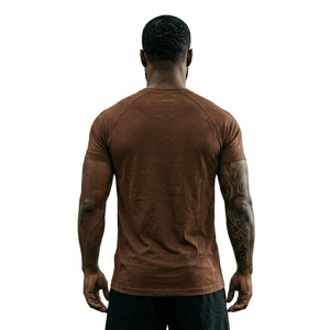 T-shirt unisexe 100 % coton respirant à séchage rapide personnalisable pour le sport et le streetwear, 230 g, col rond, manches courtes, coupe oversize - Product Image 2