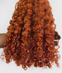 Extensiones de Cabello Remy Brasileño Premium, Rizado Marrón con Tono Cobre Intenso, Doble Trama a Máquina, Puntas Dobles, Volumen Añadido - Product Image 1