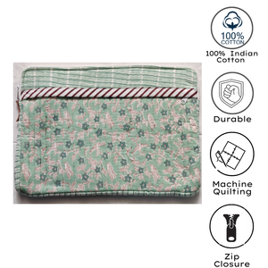 Funda Ecológica para Portátil de Algodón Acolchado con Estampado Floral Hecho a Mano en Jaipur, Cierre de Cremallera y Múltiples Bolsillos para Uso Diario - Product Image 4