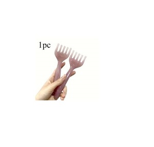 Peigne de massage en résine durable pour des soins capillaires, démêlage facile et routine de massage relaxant du cuir chevelu - Product Image 3