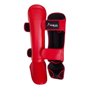 Espinillera Kickboxing para Artes Marciales MMA Muaythai entrenamiento hecho de cuero sintético duradero - Product Image 4