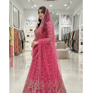 Colección SSUMAIRA, Especial Eid, Anarkali Rojo de Lujo con Bordado, Estilo Pakistaní, 3 Piezas, Chifón Formal, Sin Arrugas - Product Image 2