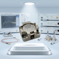 Circulateur de micro-ondes ultra miniature série GHDS131307, circulateur RF haute fréquence idéal pour les amplificateurs de puissance de micro-ondes