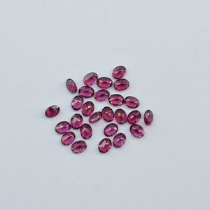 Pierre précieuse en grenat Umbalite naturel de 4x6 mm, taille ovale, pierre en vrac, vente en gros, couleur rose, pierre de grenat pour la fabrication de bijoux, produits faits à la main - Product Image 1