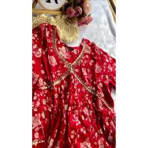 DISEÑADOR MUSELINA SEDA HECHO A MANO IMPRESO DIGITAL ALIA CUT GOWN BOTTOM CON DUPATTA ROJO - Product Image 4