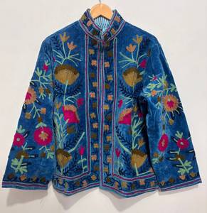 Luxury Ethnic Style <b>Women</b> Embroidered Blue <b>Velvet</b> Outerwear Floral Motif Stand Collar Short Winter <b>Jacket</b> Custom Manufacturer - Product Image 3